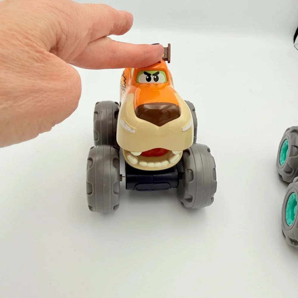 Monster Truck Toys Cheetah Crocodile Set Roaring Sounds Kids‎ Friction Push Pull
